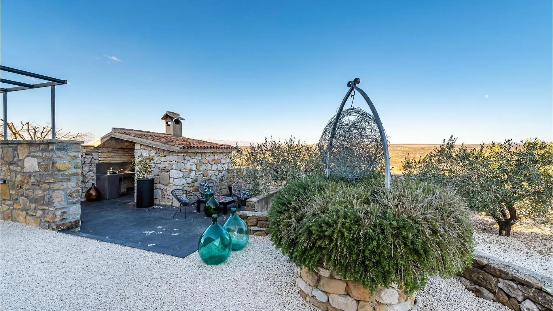 3 Bedroom Gorgeous Home In Zagrad Nadin Croatia