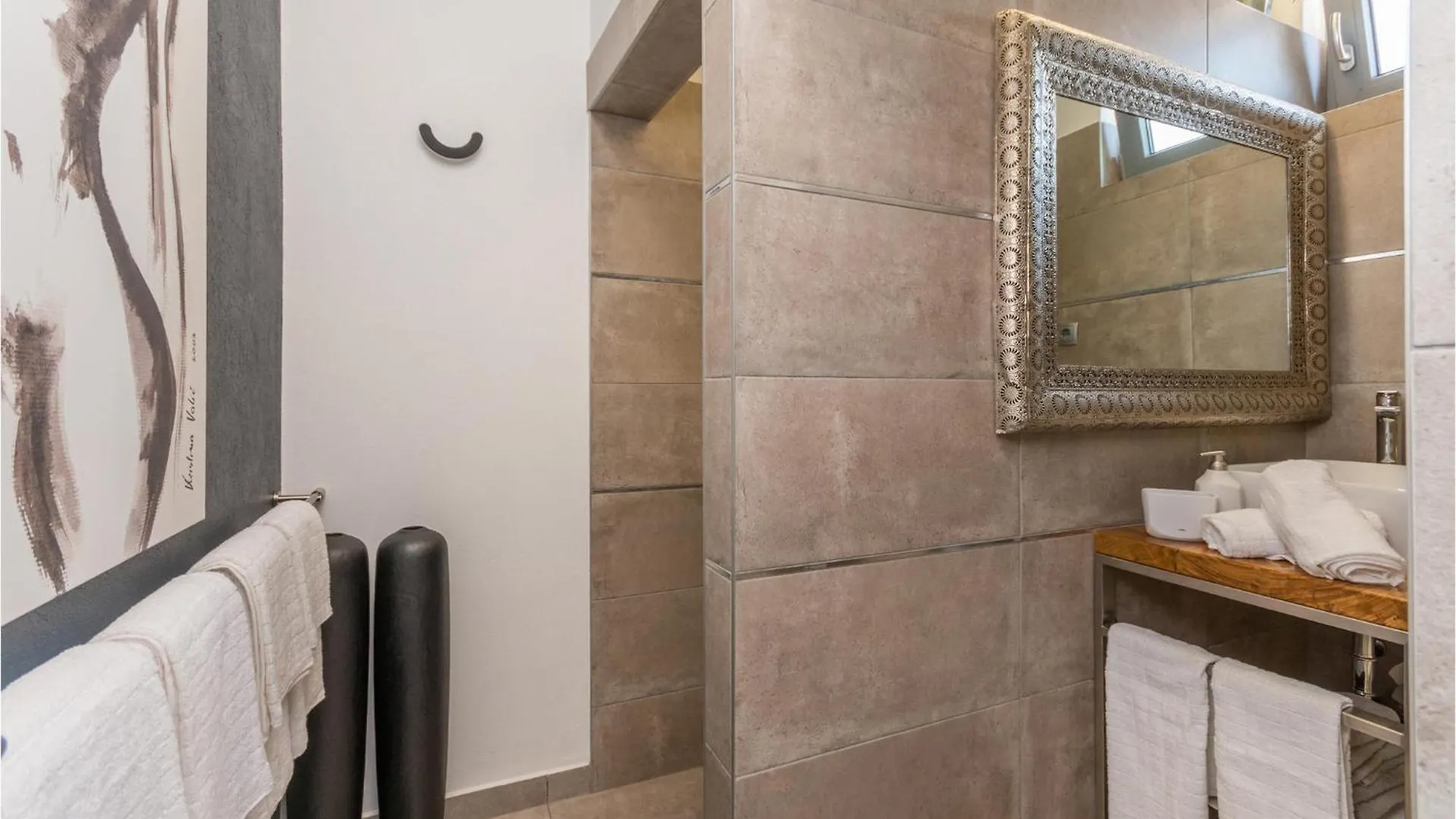 3 Bedroom Gorgeous Home In Zagrad Nadin