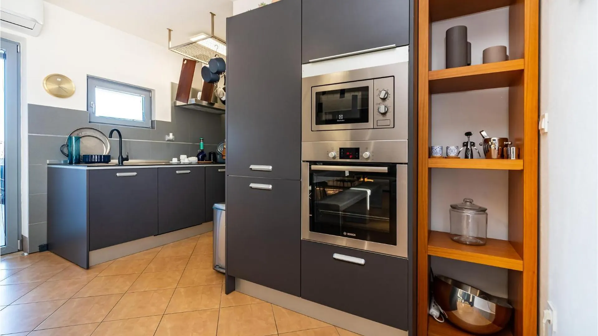 3 Bedroom Gorgeous Home In Zagrad Nadin